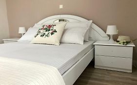 Joy Hotel